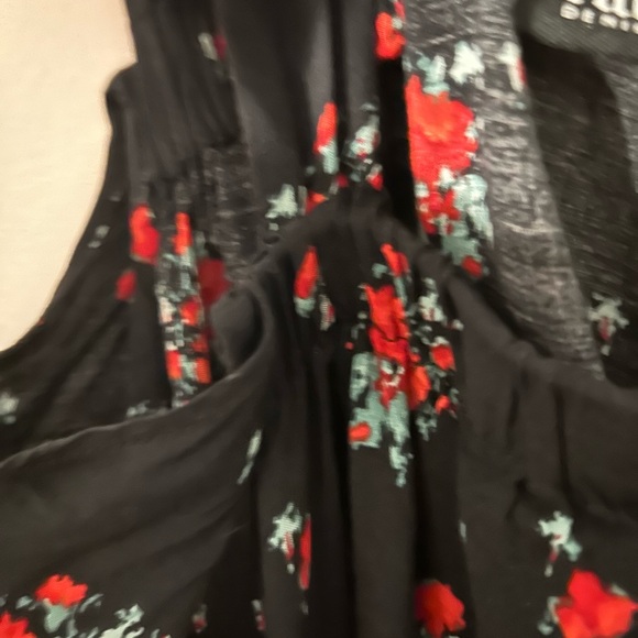 Summer Top Off The shoulders, - Picture 3 of 5